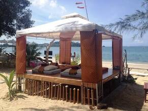 Baan Klong Kleng massage on the beach