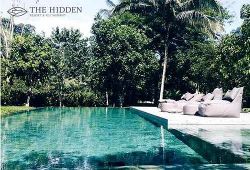 Hidden Resort swimming pool