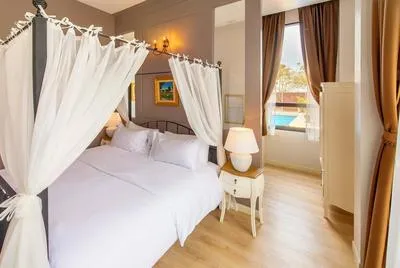 Suite room